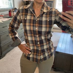 Wrangler super cute Plaid